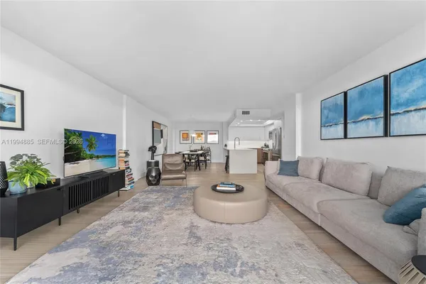 $1,475,000 | 177 Ocean Ln Drive, Unit 812, Key Biscayne, FL 33149