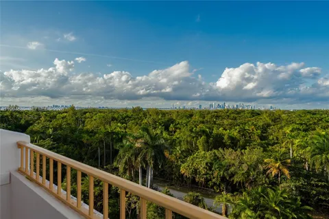 $1,475,000 | 177 Ocean Ln Drive, Unit 812, Key Biscayne, FL 33149
