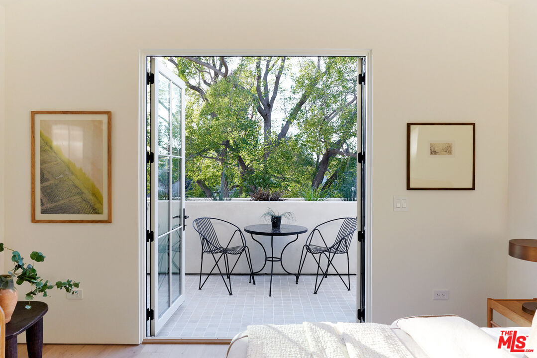 4338 Rhodes Avenue Studio City, CA 91604 - Photo 34 of 51