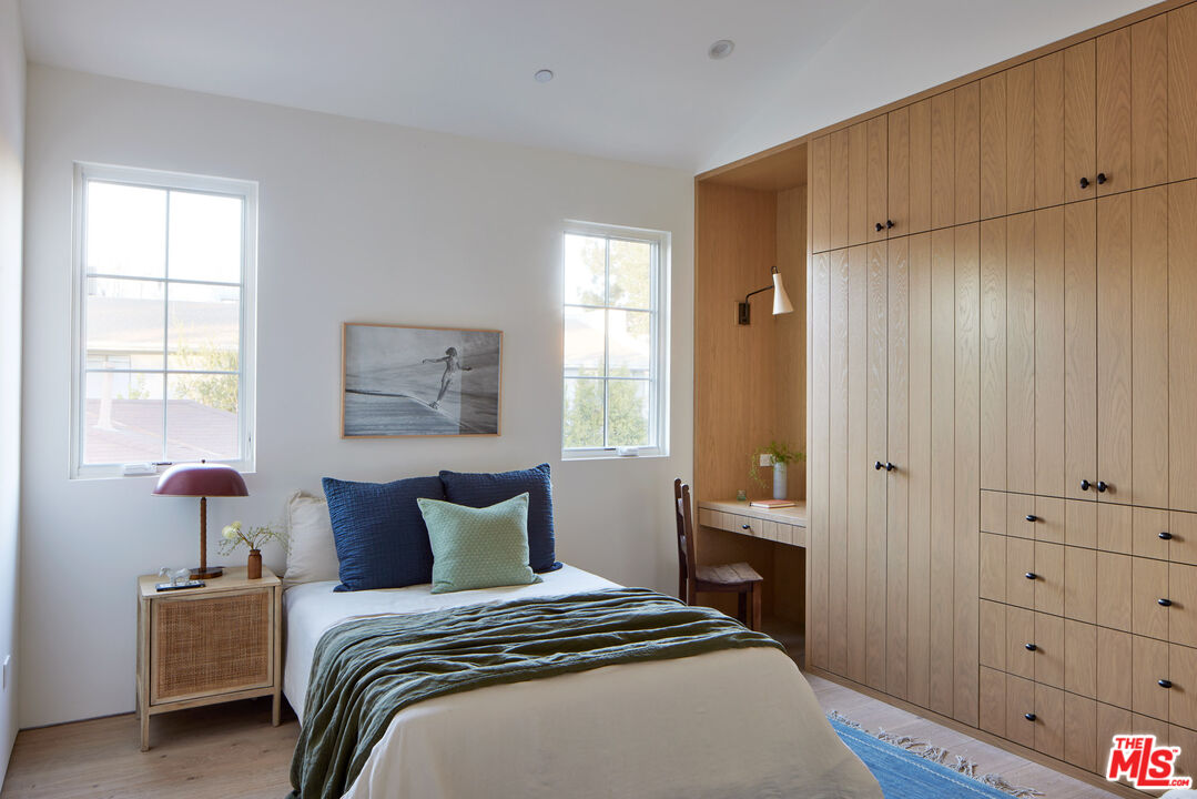 4338 Rhodes Avenue Studio City, CA 91604 - Photo 36 of 51