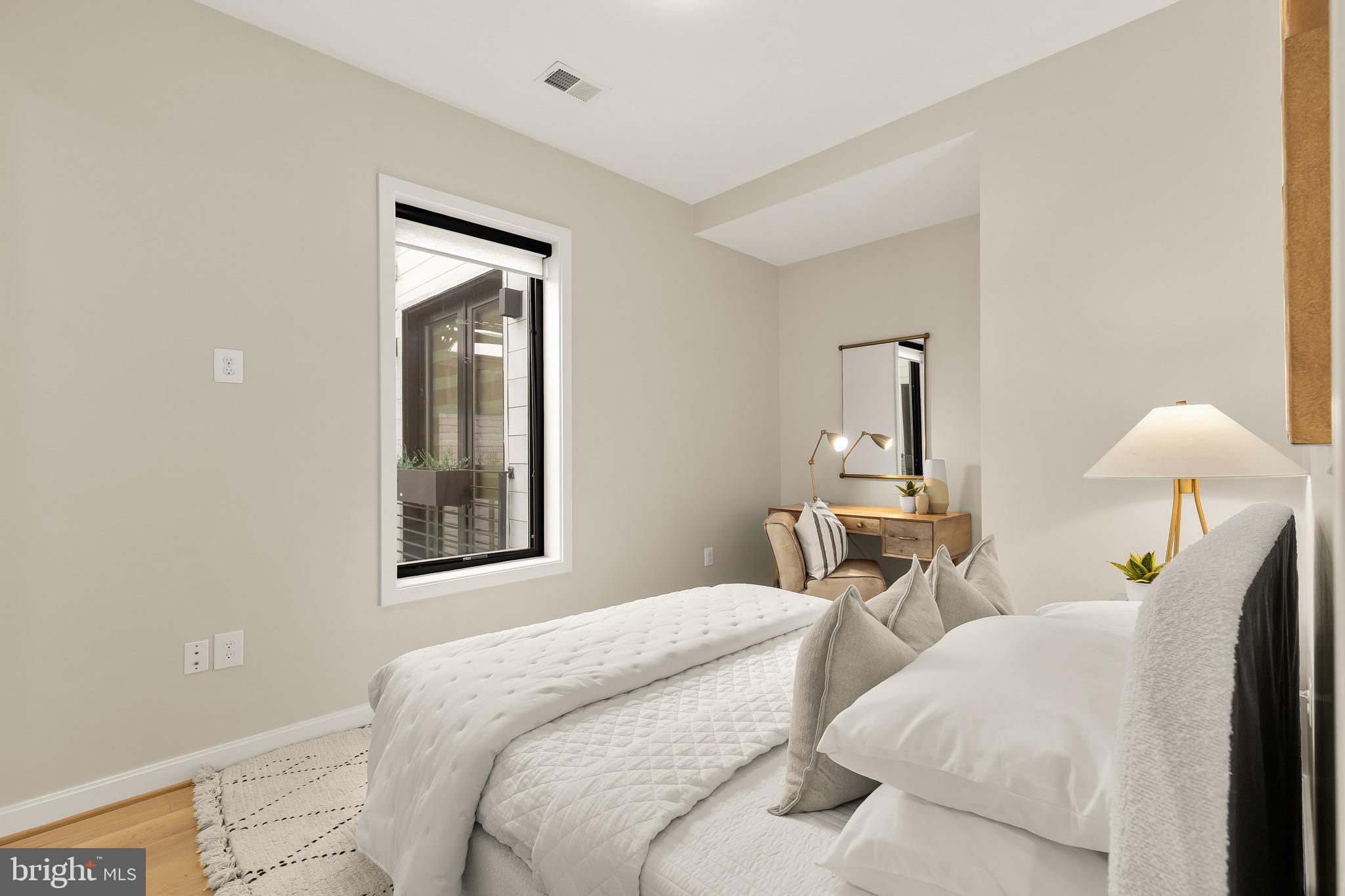 1402 12th Street Northwest, Unit 10 Washington, DC 20005 - Photo 18 of 23