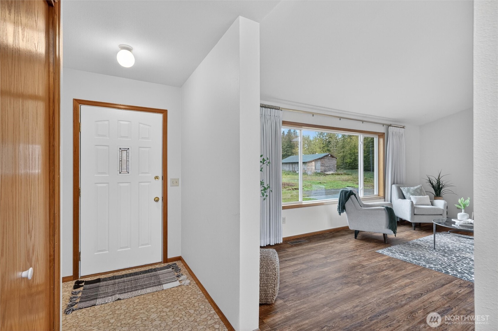 5581 Mission Road Bellingham, WA 98226 - Photo 9 of 39