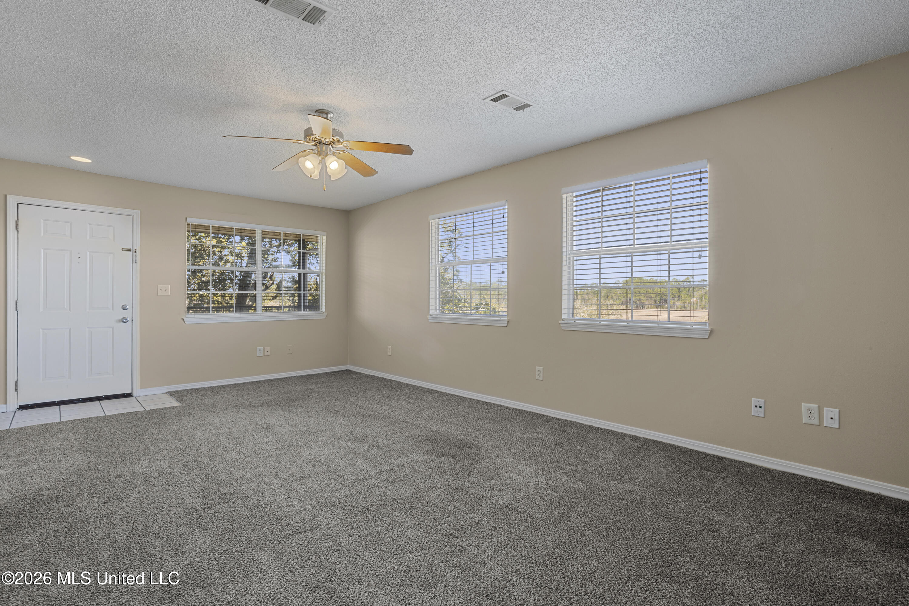 3230 Cumberland Road, Unit 208 Ocean Springs, MS 39564 - Photo 3 of 37 002 (2)