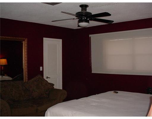 32 Southwest 12th Way Boca Raton, FL 33486 - Photo 12 of 25 Additional Photo