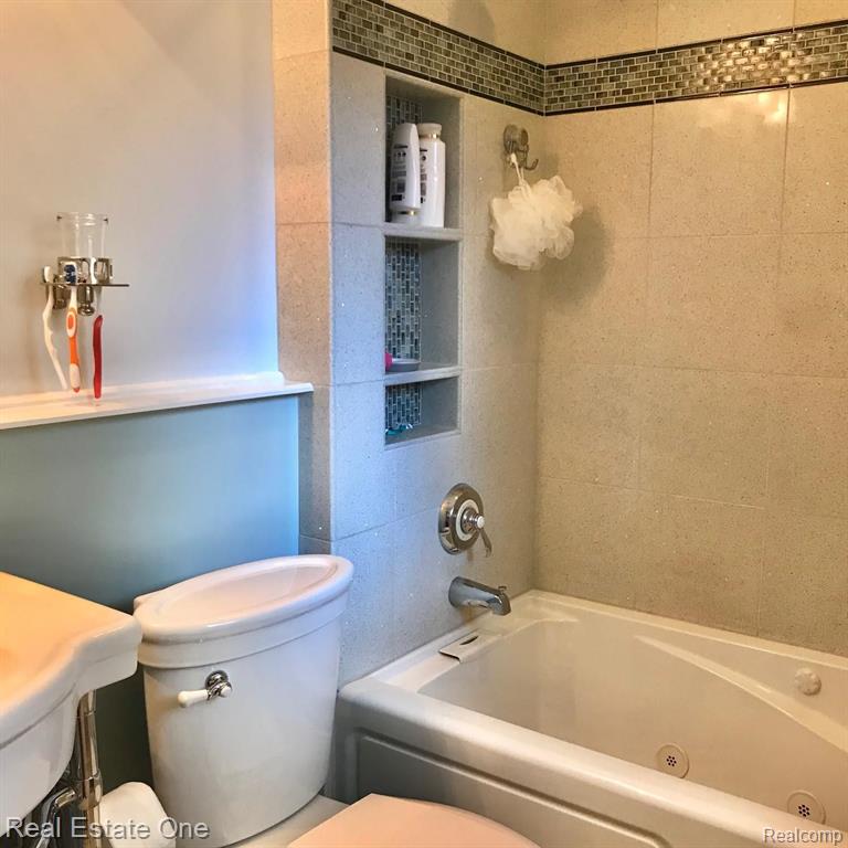 865 Viewland Drive Rochester Hills, MI 48309 - Photo 58 of 90