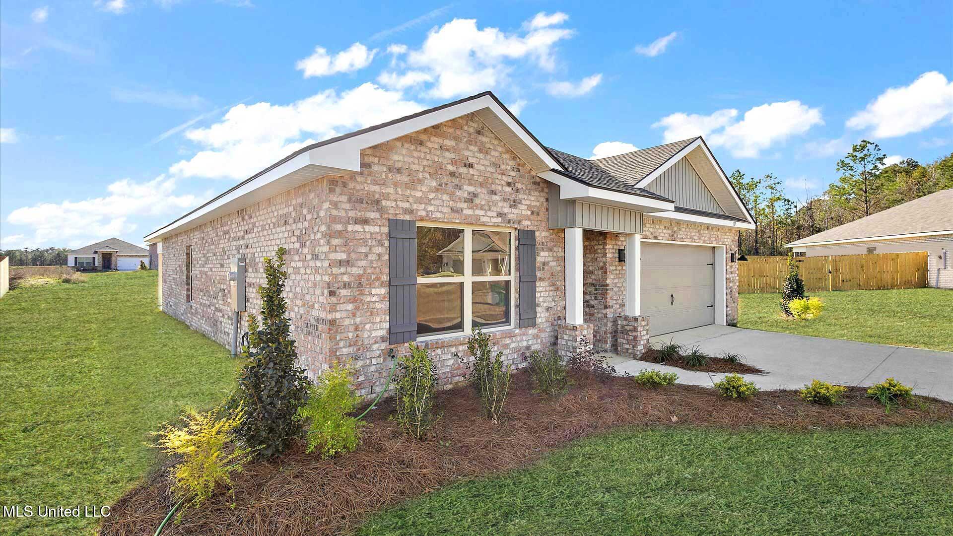 109 Lucas Court Byram, MS 39272 - Photo 3 of 39 03-3HTP9513