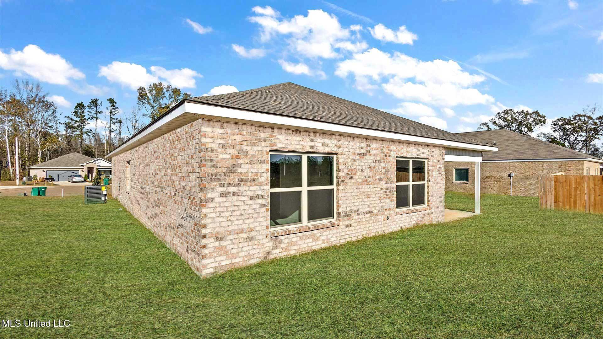 109 Lucas Court Byram, MS 39272 - Photo 38 of 39 38-3HTP9627