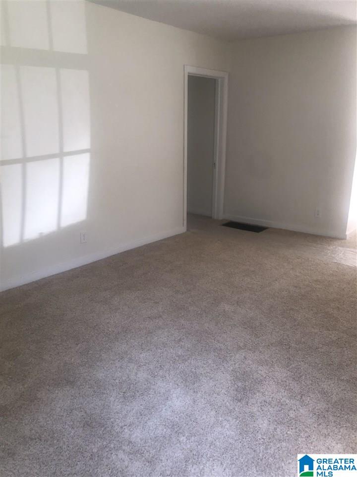 316 Woodward Road Birmingham, AL 35228 - Photo 4 of 13