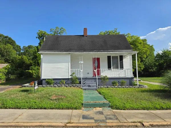 $149,900 | 215 Washington Street, Clinton, SC 29325