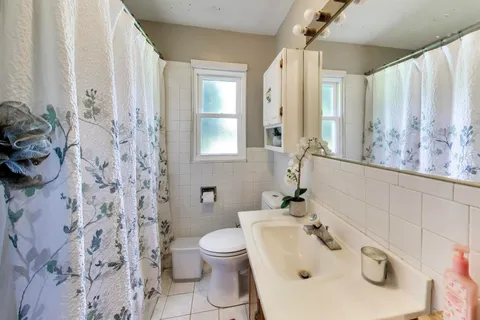 $474,500 | 1810 East Euclid Avenue, Arlington Heights, IL 60004