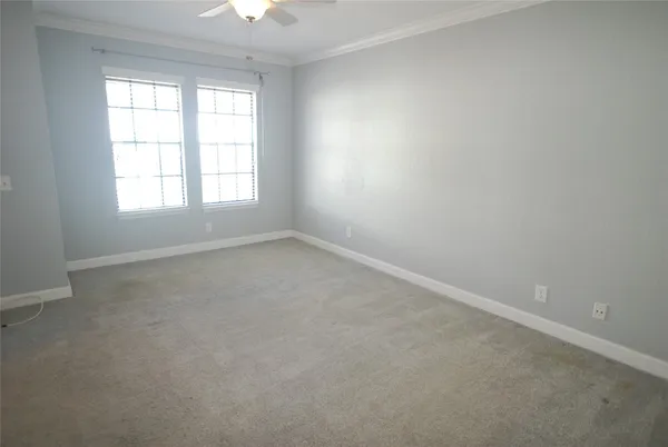 $1,800 | 3100 75th Street, Unit 3, Galveston, TX 77551