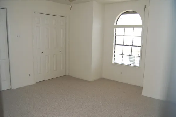 $1,800 | 3100 75th Street, Unit 3, Galveston, TX 77551