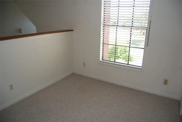 $1,800 | 3100 75th Street, Unit 3, Galveston, TX 77551