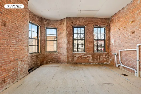 $850,000 | 442 Willoughby Avenue, Unit 2 | Bedford-Stuyvesant