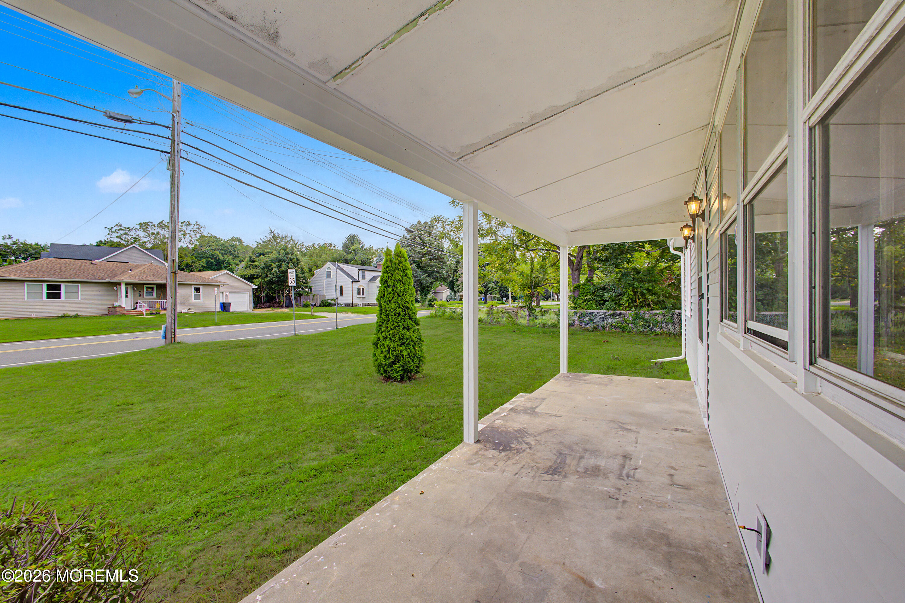102 Cedar Grove Road Toms River, NJ 08753 - Photo 3 of 19 0005