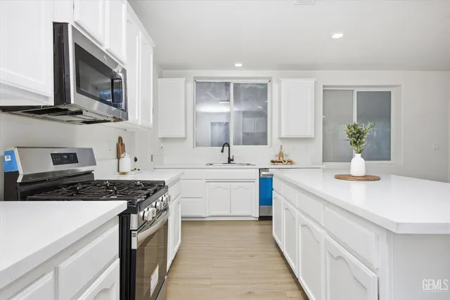 $459,000 | Undisclosed Address, Bakersfield, CA 93308