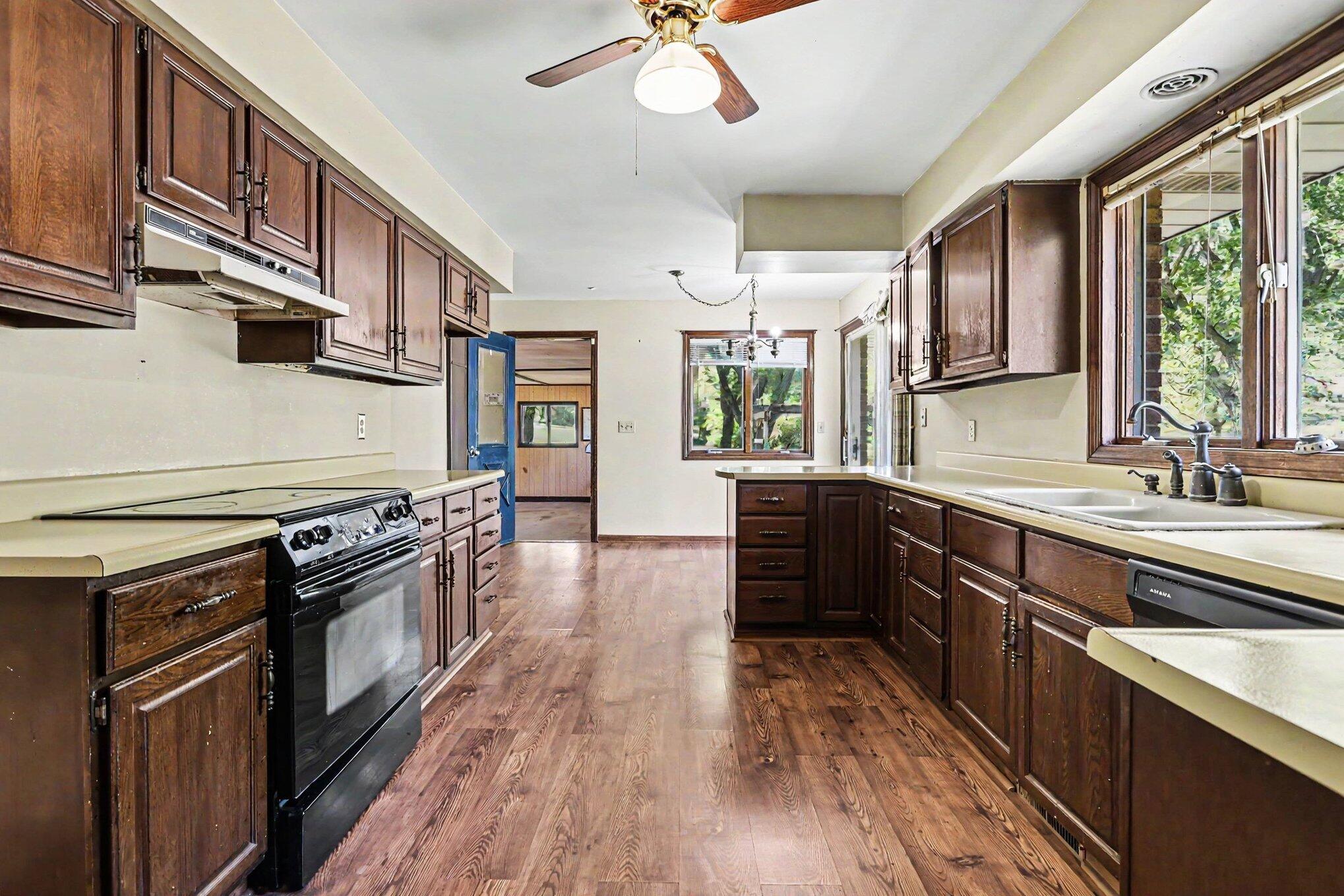 8304 Hollywood Road Baroda, MI 49101 - Photo 11 of 45 009_file_7437