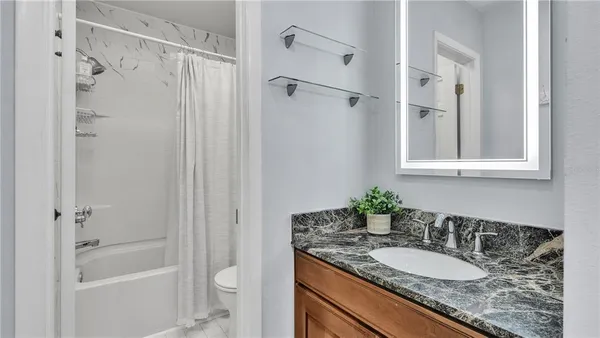 $269,000 | 11 Loma Linda, Unit 11, Lakeland, FL 33813