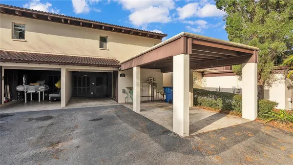 $269,000 | 11 Loma Linda, Unit 11, Lakeland, FL 33813