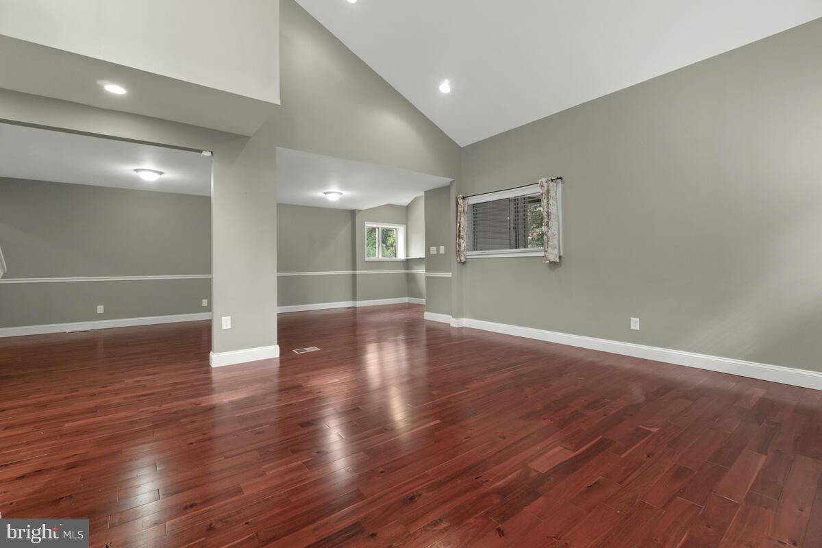 3105 Berkshire Road Baltimore, MD 21214 - Photo 6 of 39 Gallery Image 6