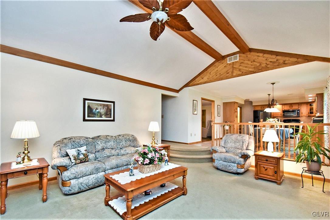 939 Place Road Bethlehem, PA 18017 - Photo 17 of 41 Gallery Image 17