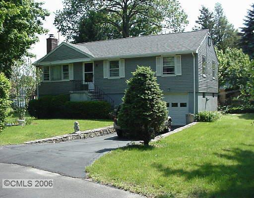 34 Hollow Tree Road Norwalk, CT 06854 - Photo 1 of 1 Gallery Image 1