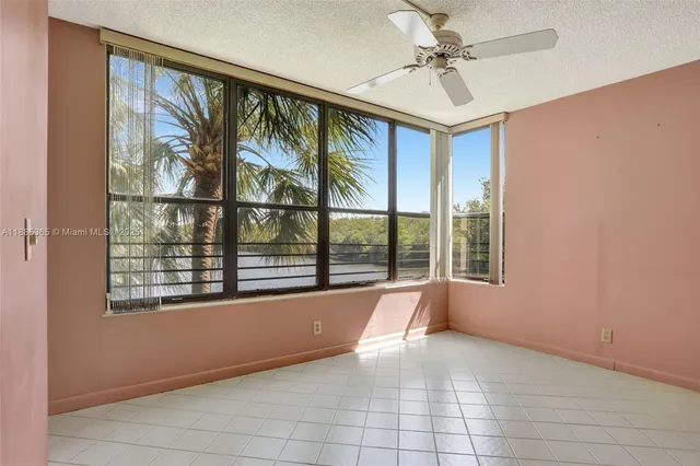 $170,000 | 2768 Carambola Circle South, Unit 304, Coconut Creek, FL 33066