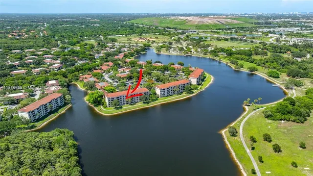 $170,000 | 2768 Carambola Circle South, Unit 304, Coconut Creek, FL 33066