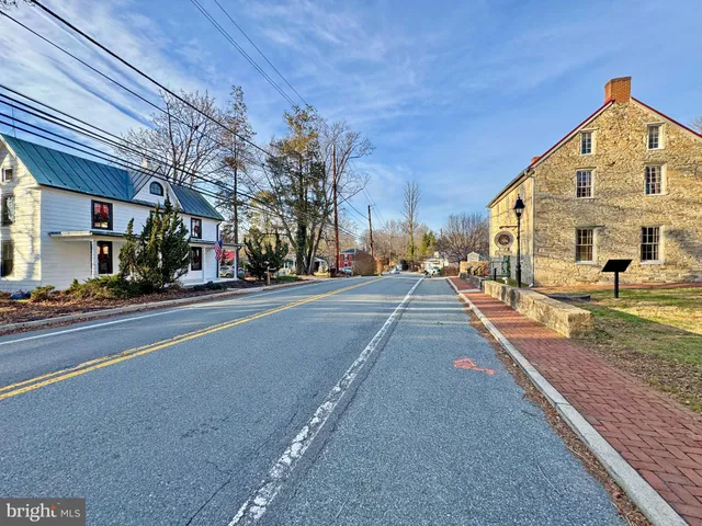 $940,000 | 106 Water Street, Brookeville, MD 20833
