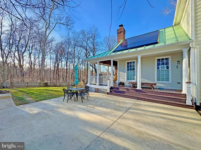 $940,000 | 106 Water Street, Brookeville, MD 20833