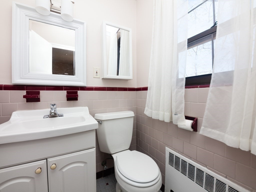 53 Harvard Avenue, Unit 5 Brookline, MA 02446 - Photo 11 of 20