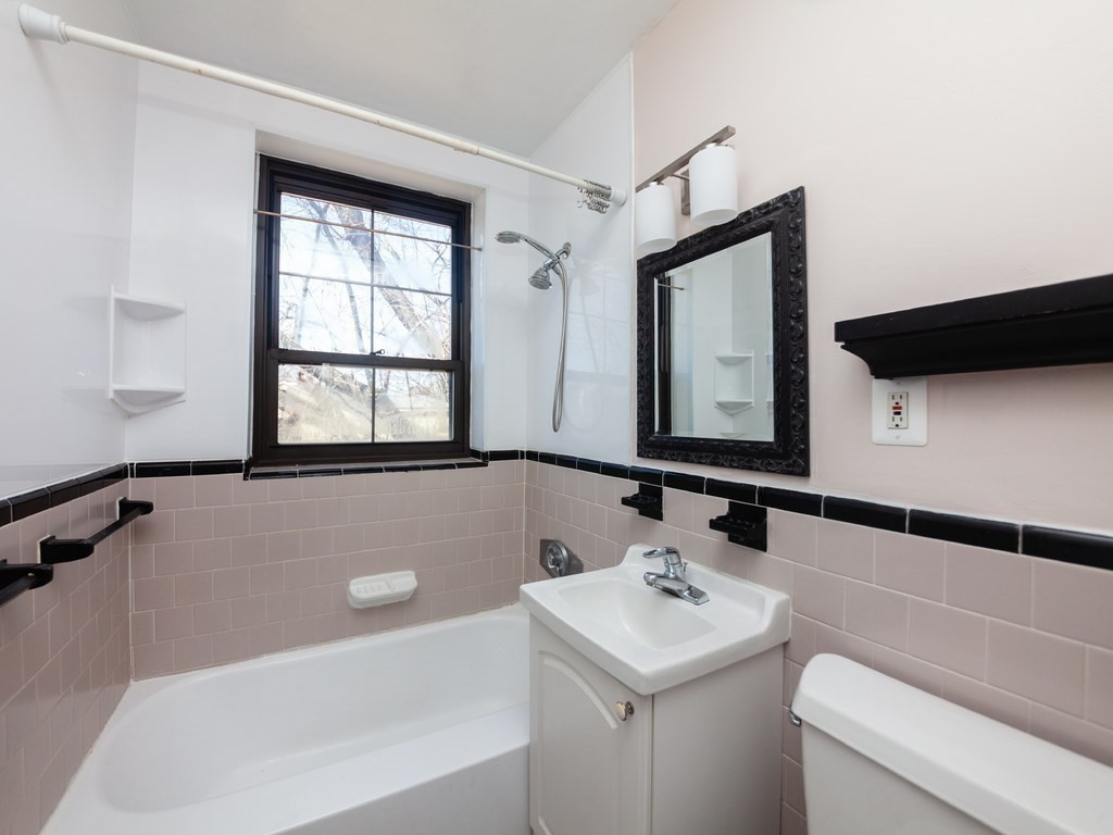 53 Harvard Avenue, Unit 5 Brookline, MA 02446 - Photo 14 of 20