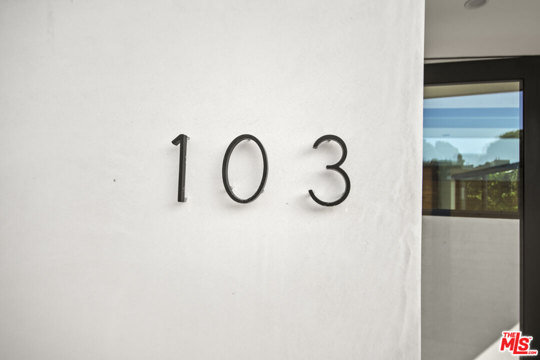 212 Bay Street, Unit 103 Santa Monica, CA 90405 - Photo 2 of 43