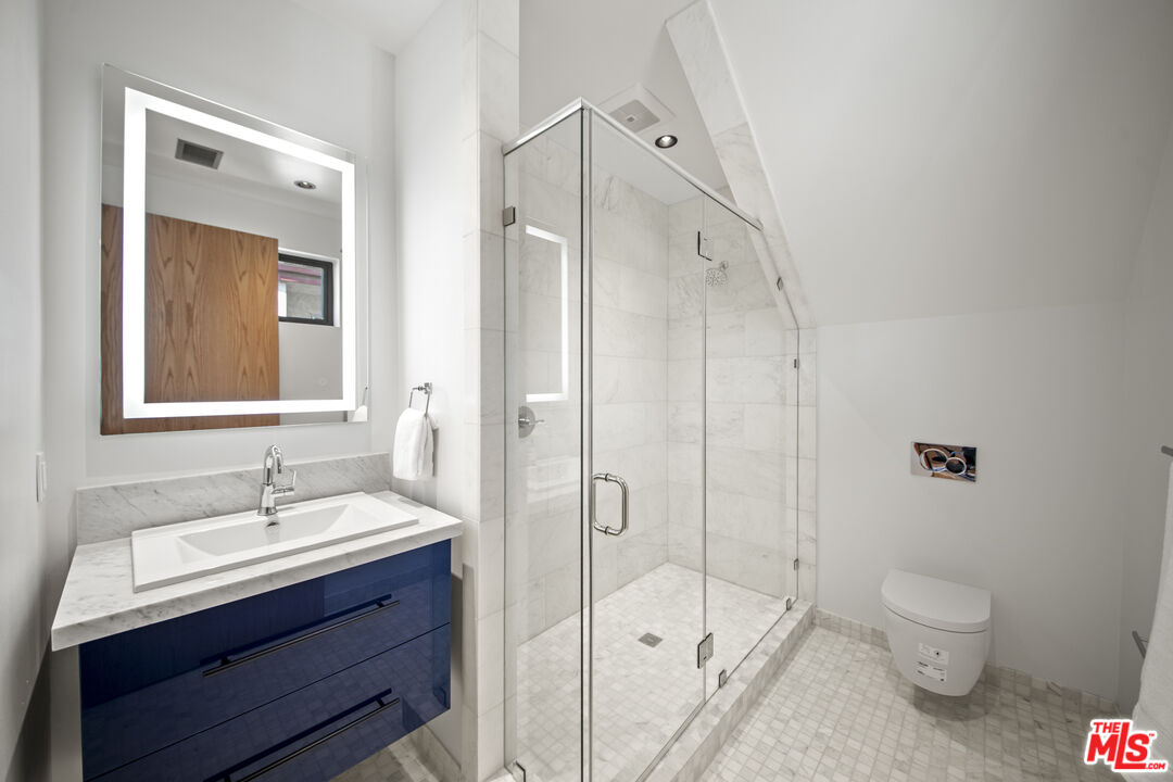 212 Bay Street, Unit 103 Santa Monica, CA 90405 - Photo 28 of 43