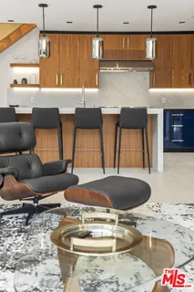 $2,599,000 | 212 Bay Street, Unit 103, Santa Monica, CA 90405