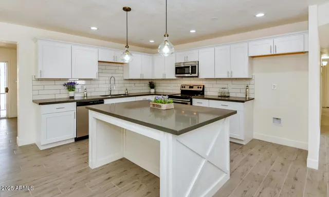 $2,595 | 1150 East Bishop Drive, Tempe, AZ 85282