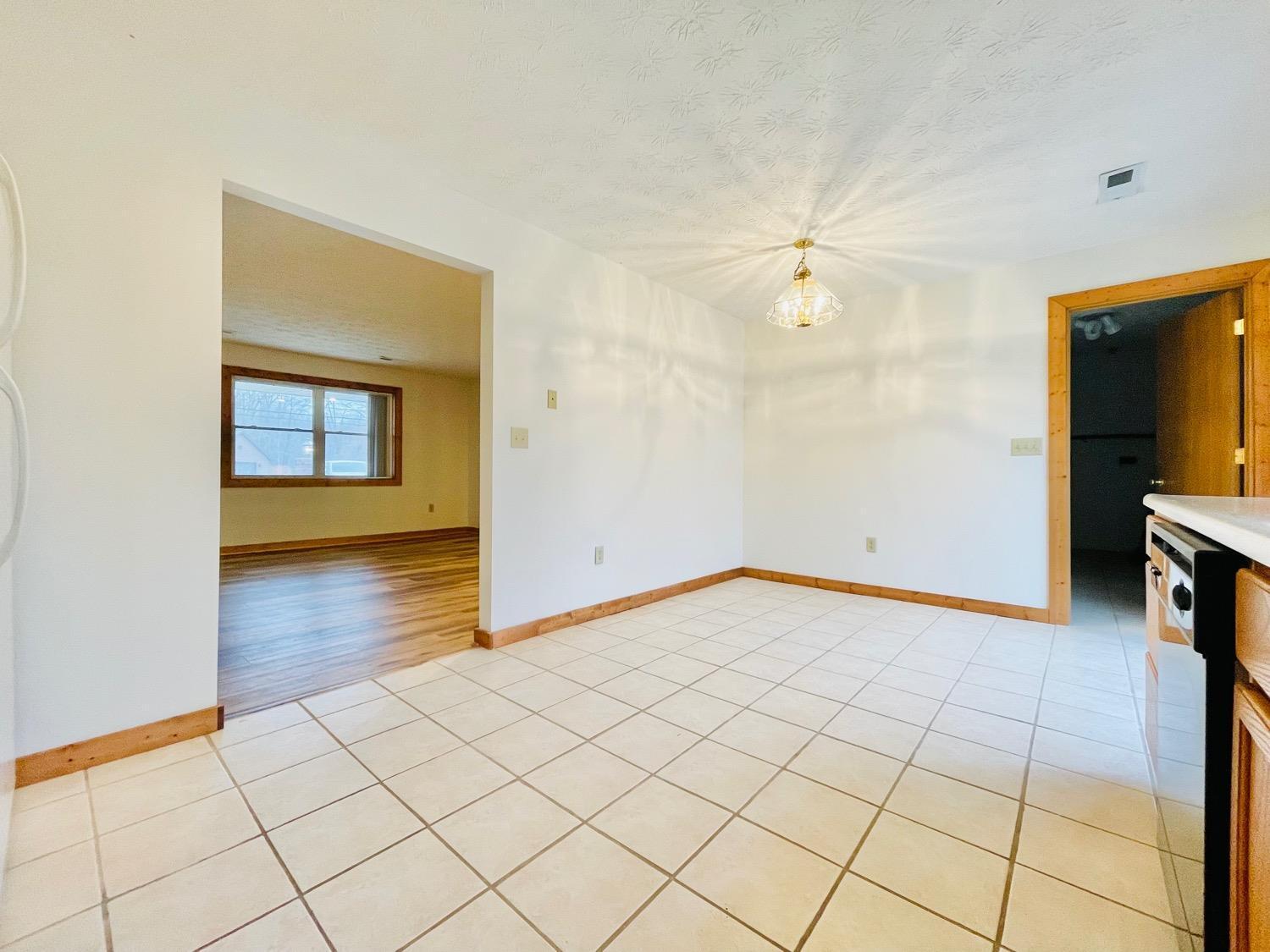 5948 Deerfield Road Milford, OH 45150 - Photo 8 of 16 Gallery Image 8
