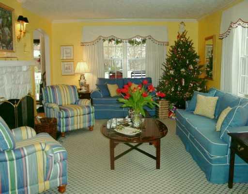 Living Room. 