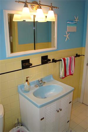 33 Sturges Road Reading, MA 01867 - Photo 13 of 25