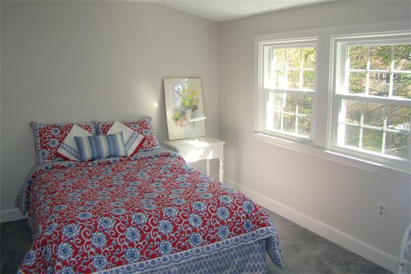 33 Sturges Road Reading, MA 01867 - Photo 17 of 25
