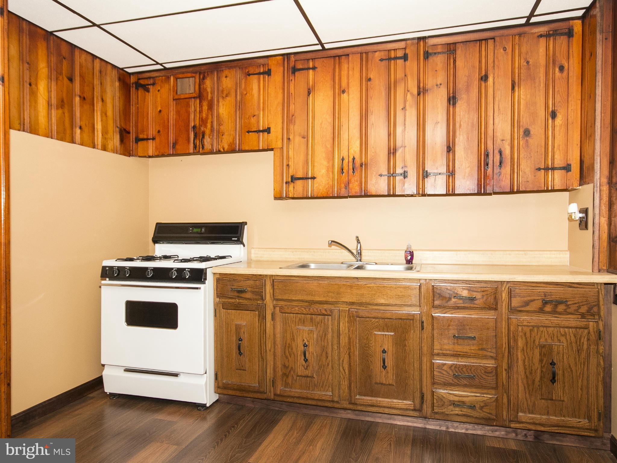 1314 3rd Road Middle River, MD 21220 - Photo 5 of 15 Kitchen