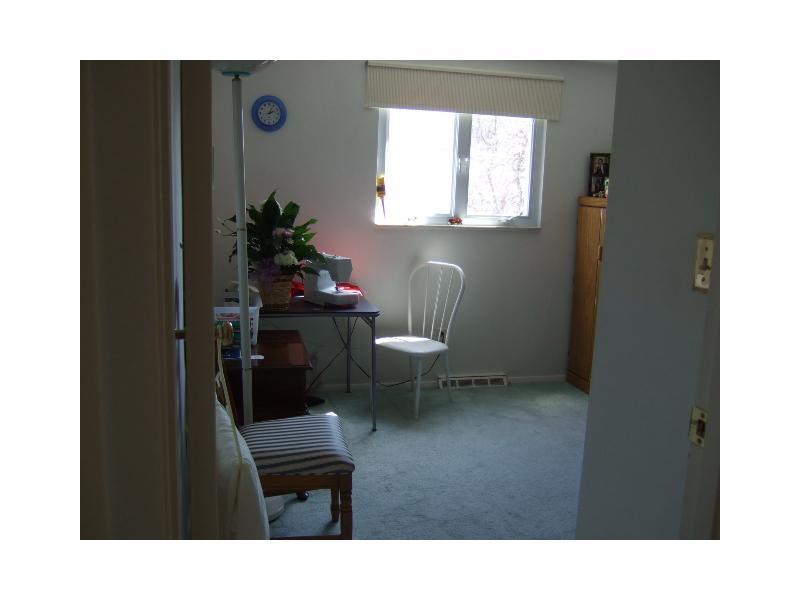1027 Middle Road Glenshaw, PA 15116 - Photo 14 of 22 Bedroom.
