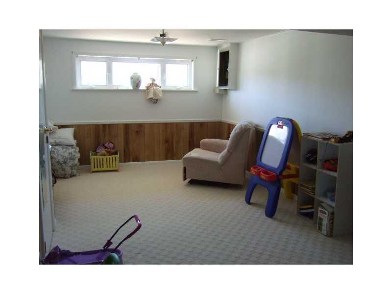 1027 Middle Road Glenshaw, PA 15116 - Photo 16 of 22 Basement/Game Room.