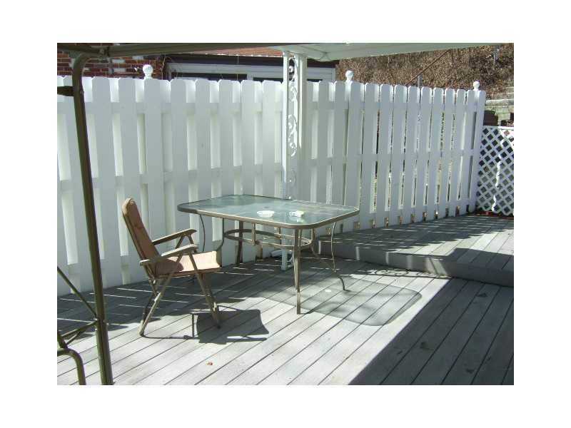 1027 Middle Road Glenshaw, PA 15116 - Photo 18 of 22 Patio/Deck.