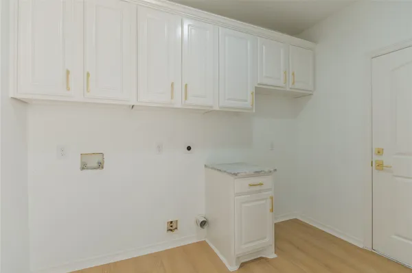 $415,000 | 1608 Southern Oaks Drive, Conroe, TX 77301