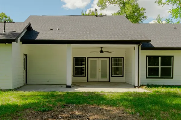 $415,000 | 1608 Southern Oaks Drive, Conroe, TX 77301