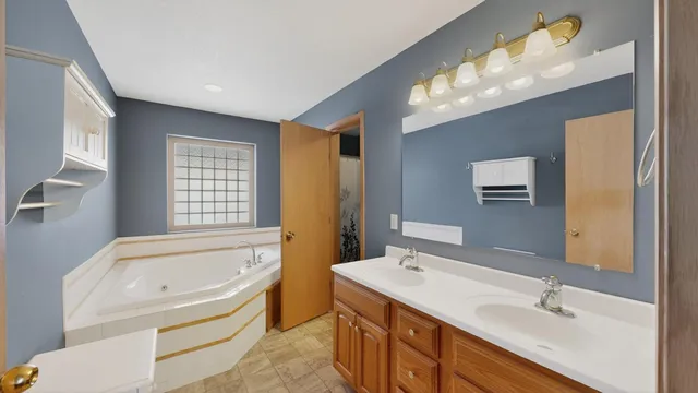 $550,000 | 29019 Danel Avenue, Randolph, MN 55065