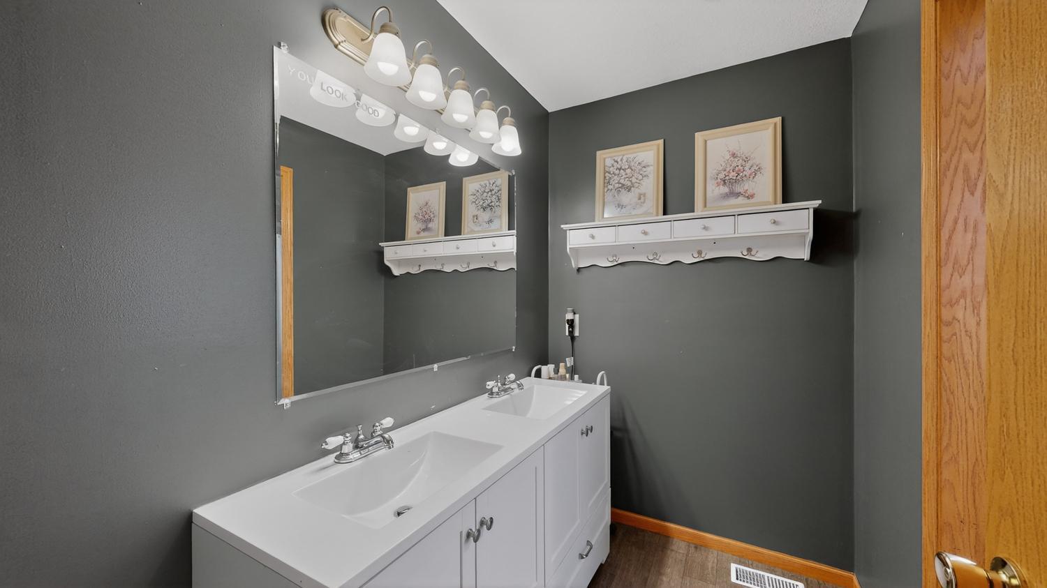 29019 Danel Avenue Randolph, MN 55065 - Photo 15 of 30