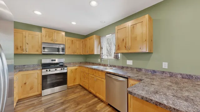 $550,000 | 29019 Danel Avenue, Randolph, MN 55065