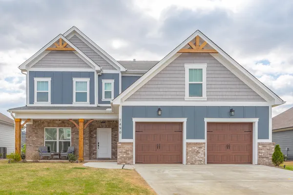 $530,000 | 7490 Tailgate Loop, Ooltewah, TN 37363